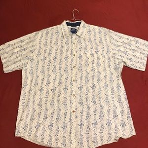 Men’s XL button down short sleeve